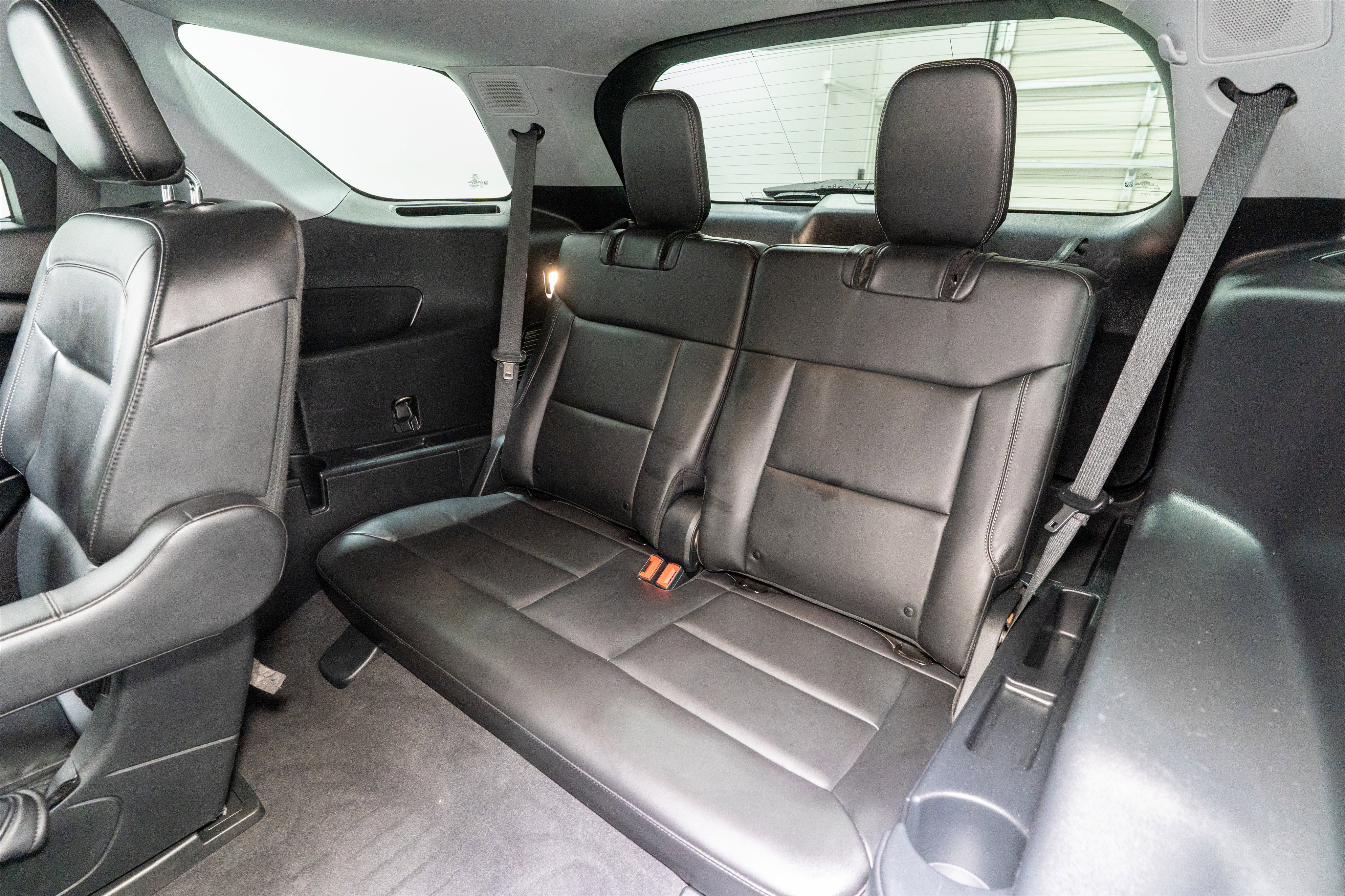 Used 2022 Ford Explorer XLT w/ Equipment Group 202A image 34