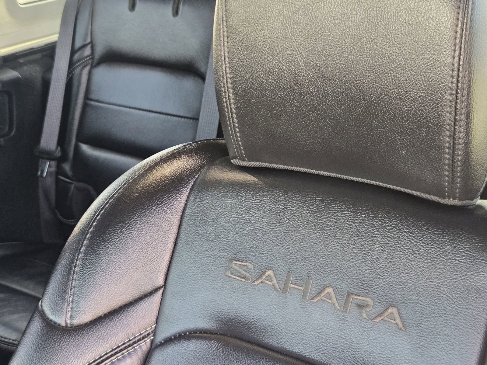 Used 2021 Jeep Wrangler Unlimited Sahara image 11