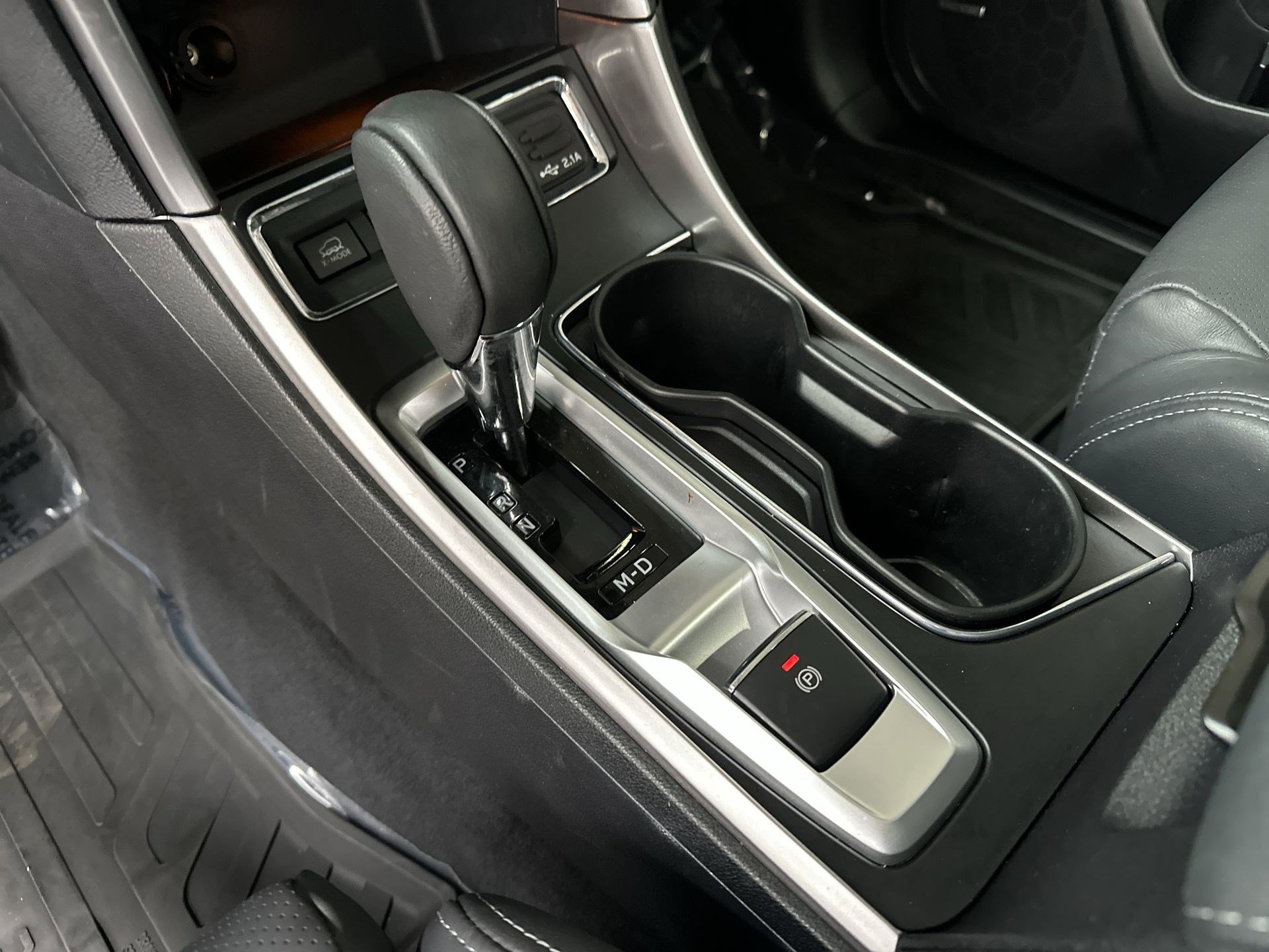 Used 2022 Subaru Ascent Limited w/ Technology Package image 22