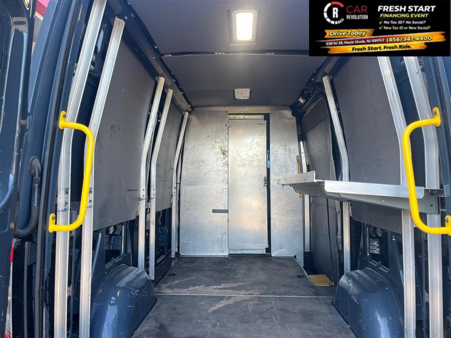 Used 2019 Mercedes-Benz Sprinter 144 image 8