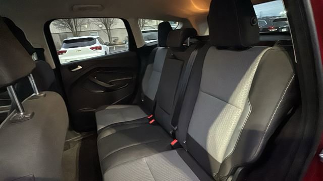 Used 2019 Ford Escape SE image 29