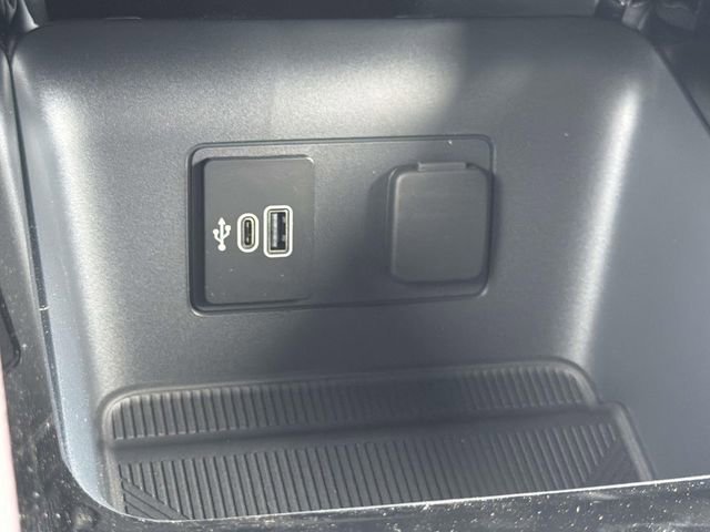 New 2026 Ford Explorer Platinum image 33
