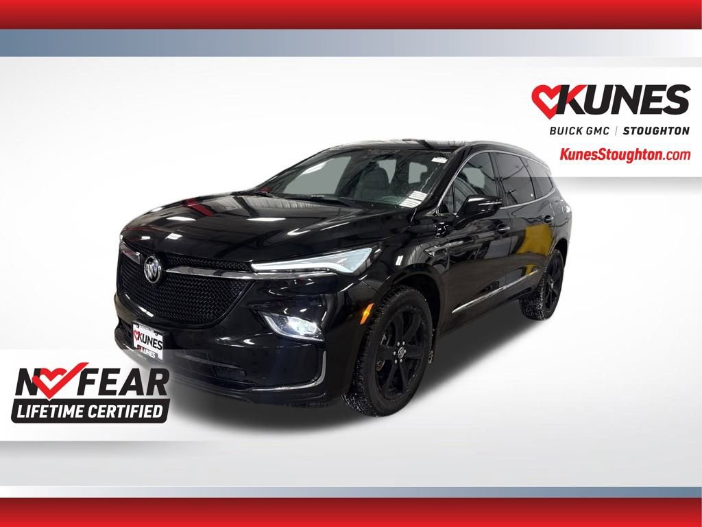 Used 2024 Buick Enclave Essence image 6
