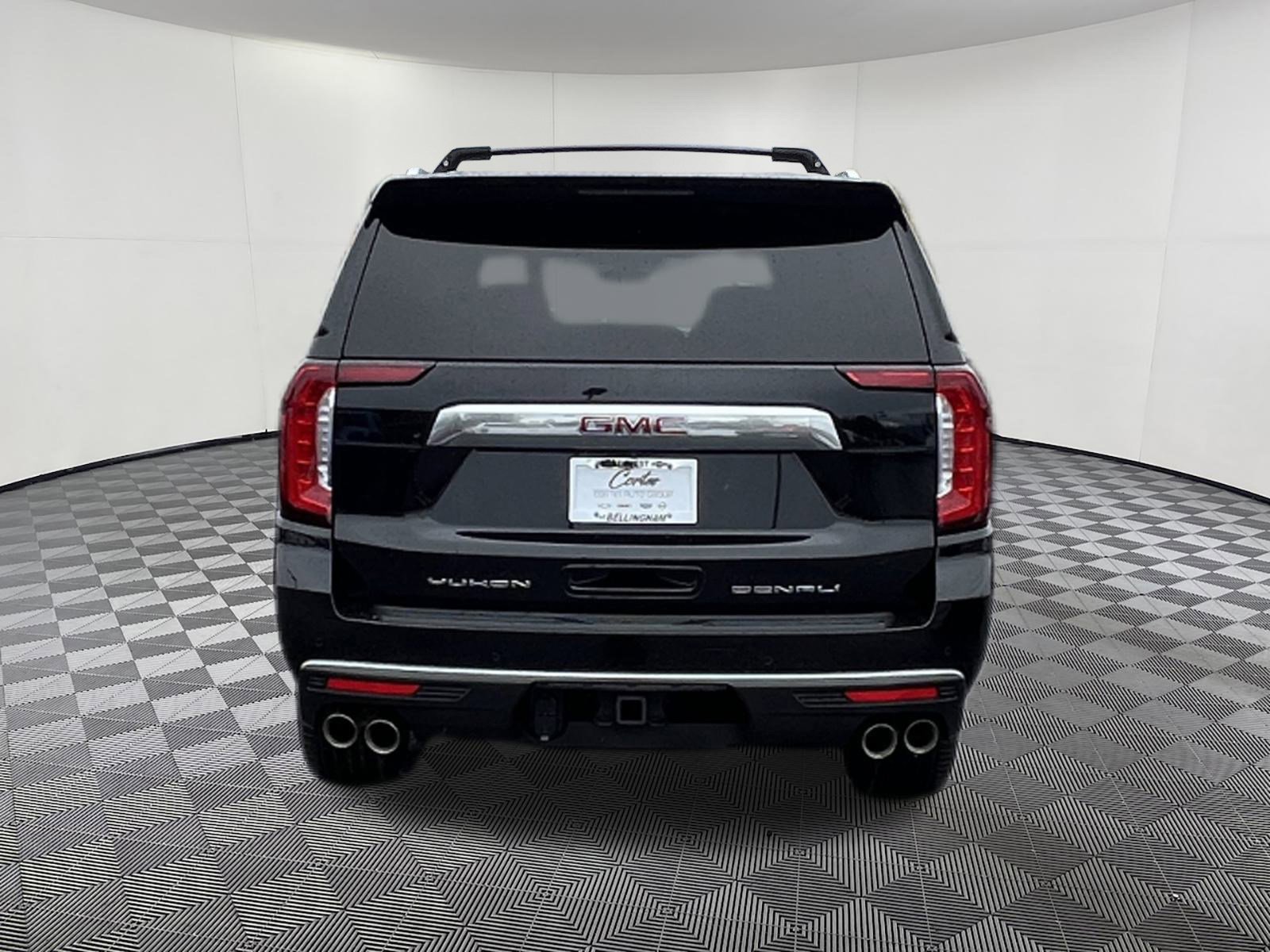 Certified 2022 GMC Yukon XL Denali image 5