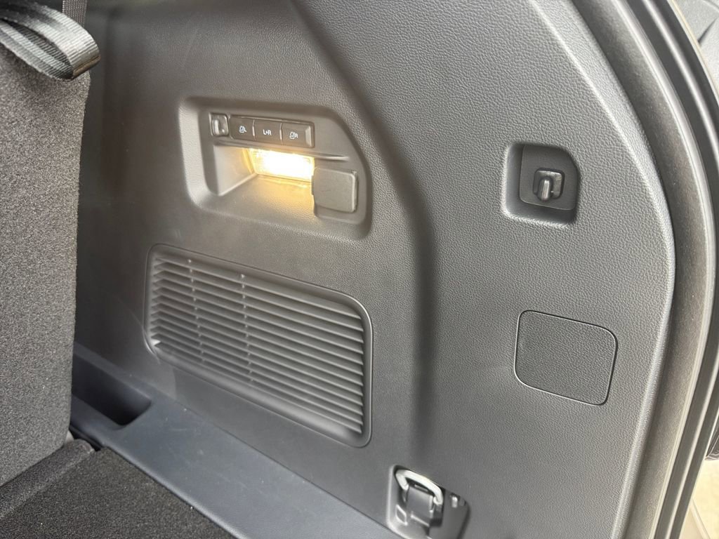 New 2026 Ford Explorer ST image 22