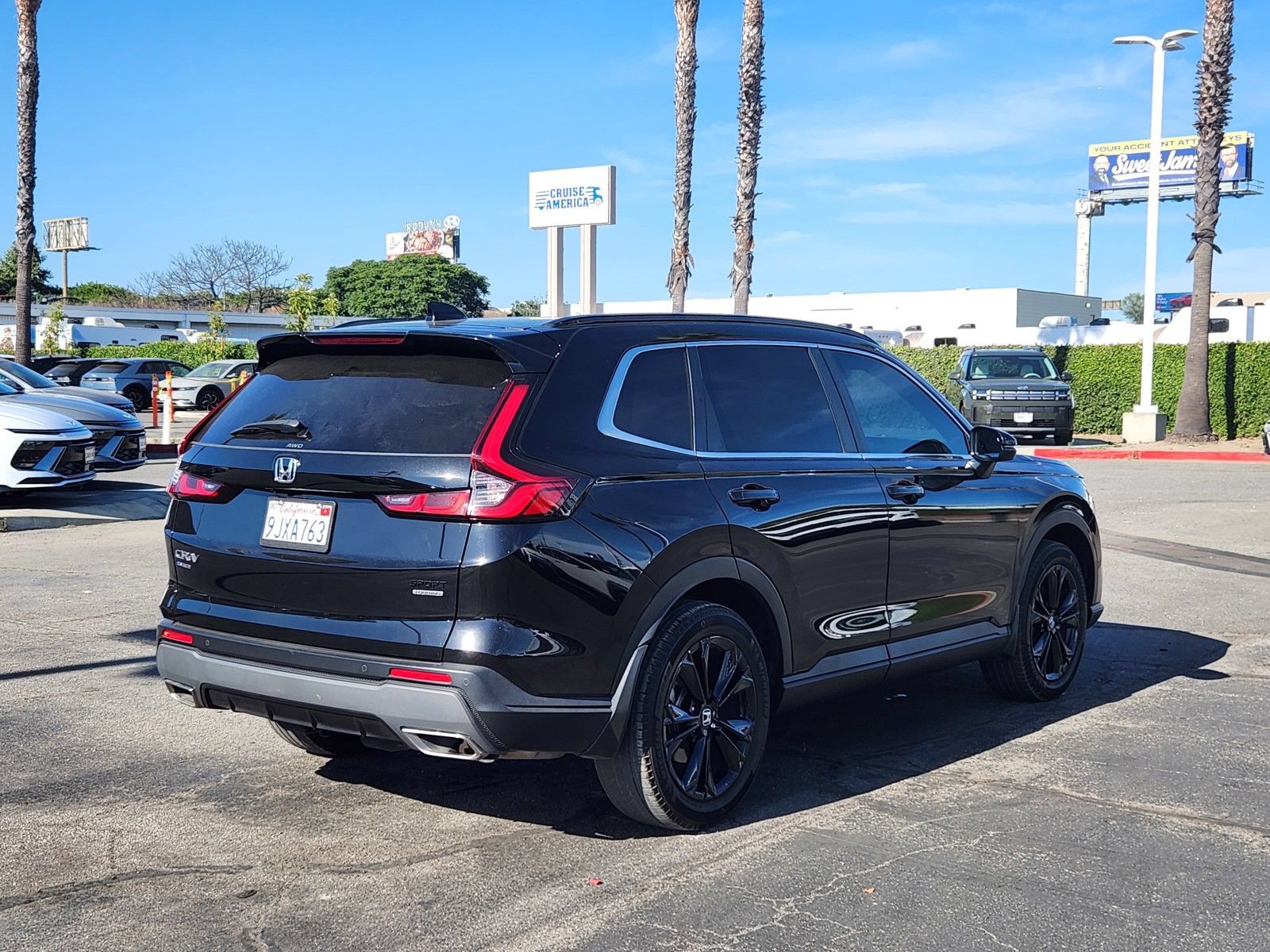 Used 2024 Honda CR-V Sport Touring image 7