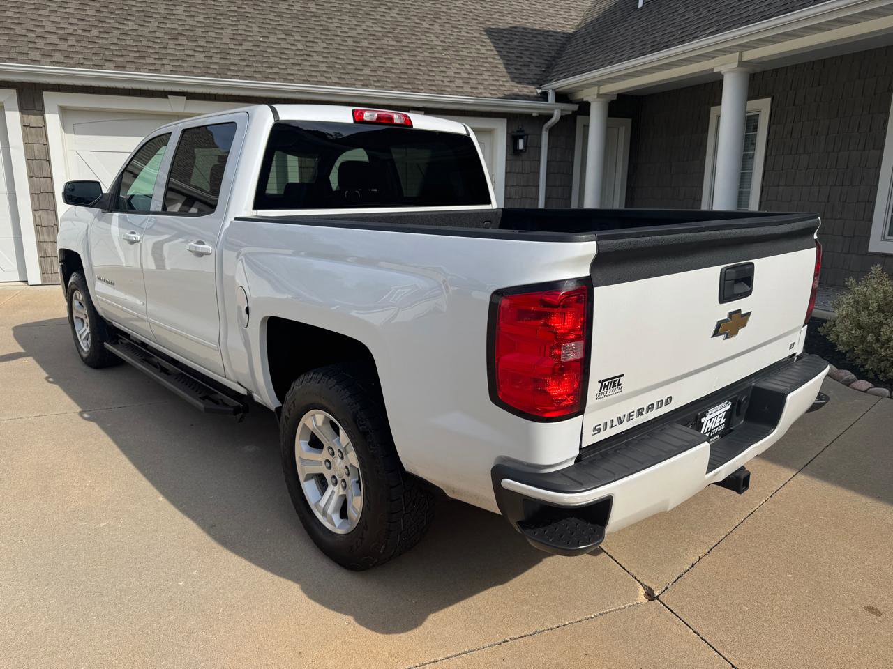 Used 2018 Chevrolet Silverado 1500 LT w/ All Star Edition AWD/4WD image 4