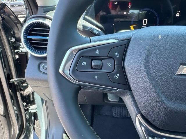 New 2026 Chevrolet Trax LT w/ LT Convenience Package FWD image 17
