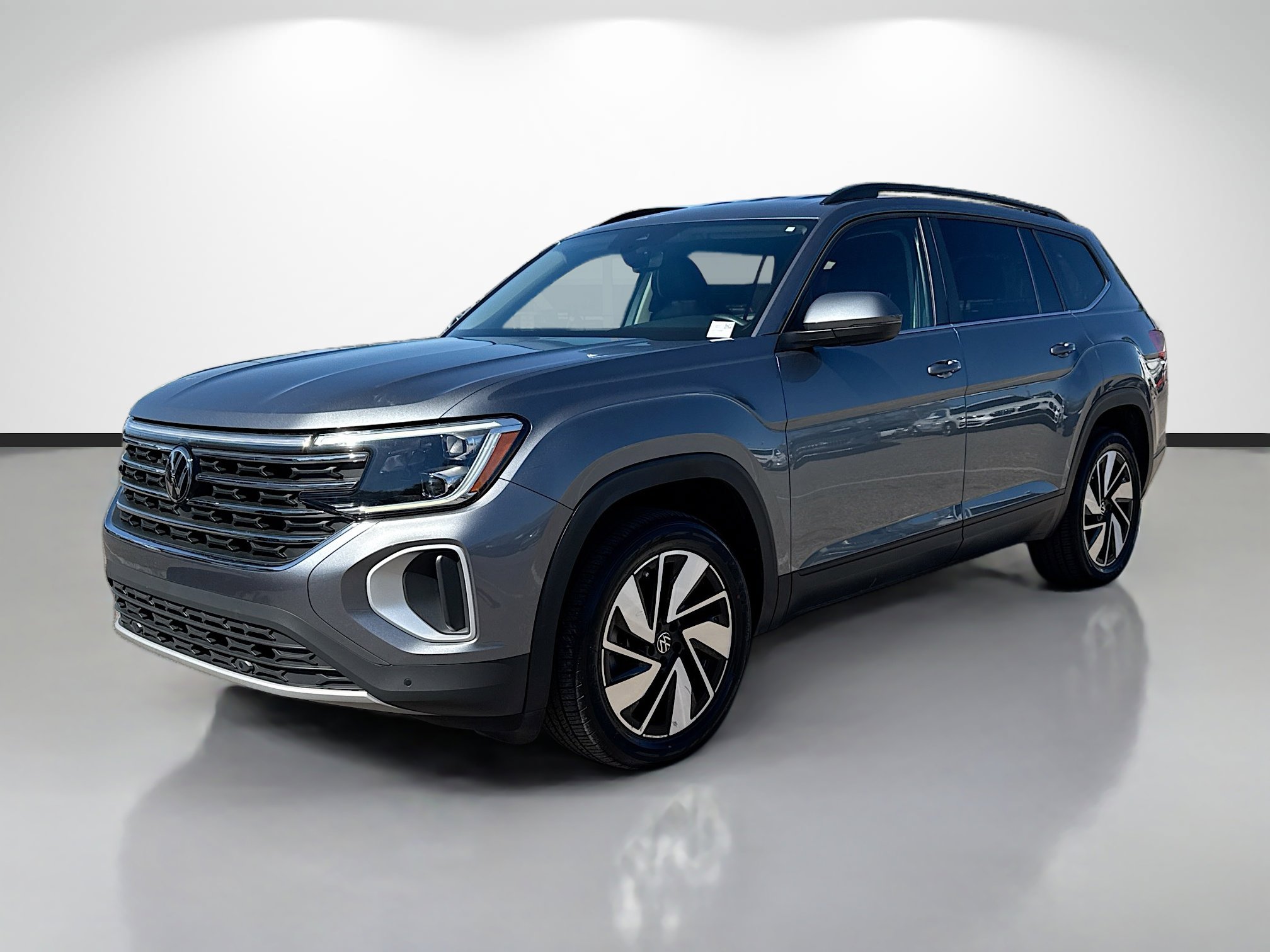 Used 2024 Volkswagen Atlas SE image 7