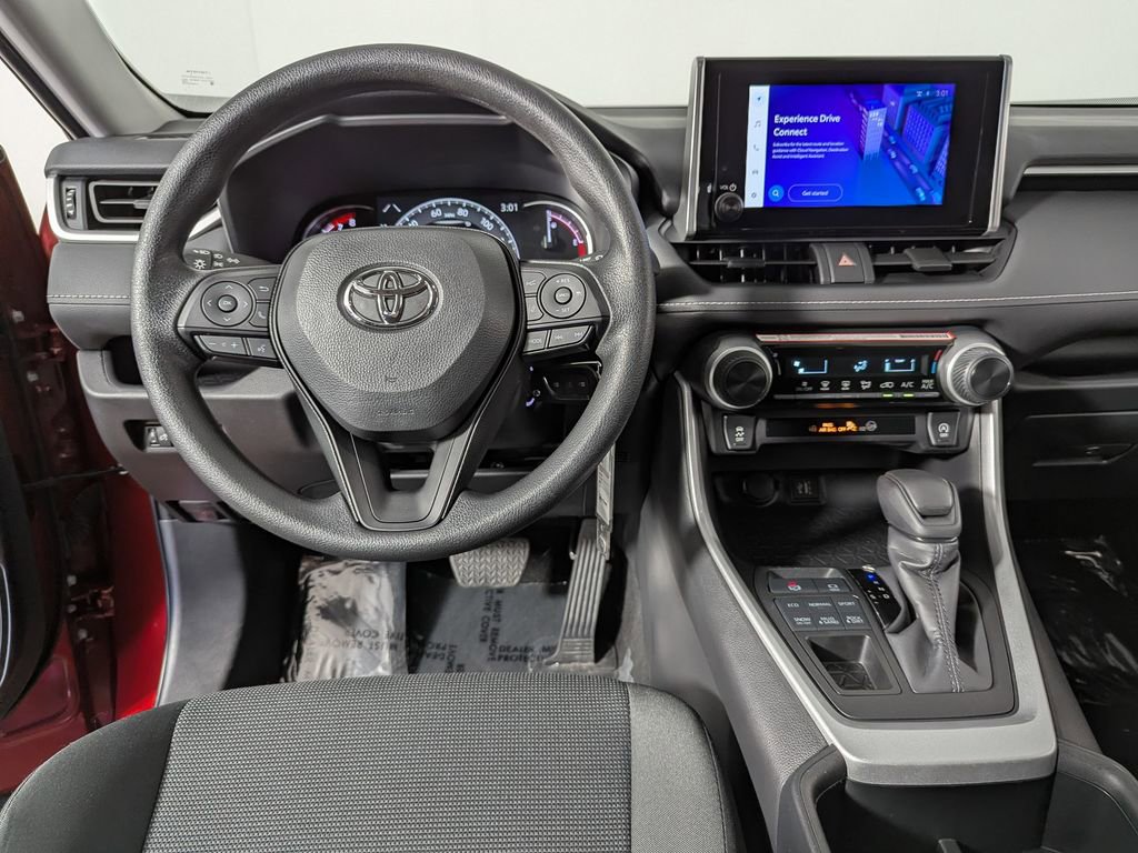 Certified 2025 Toyota RAV4 LE image 21