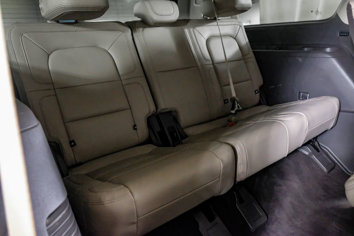 Used 2022 Lincoln Navigator L Reserve image 29