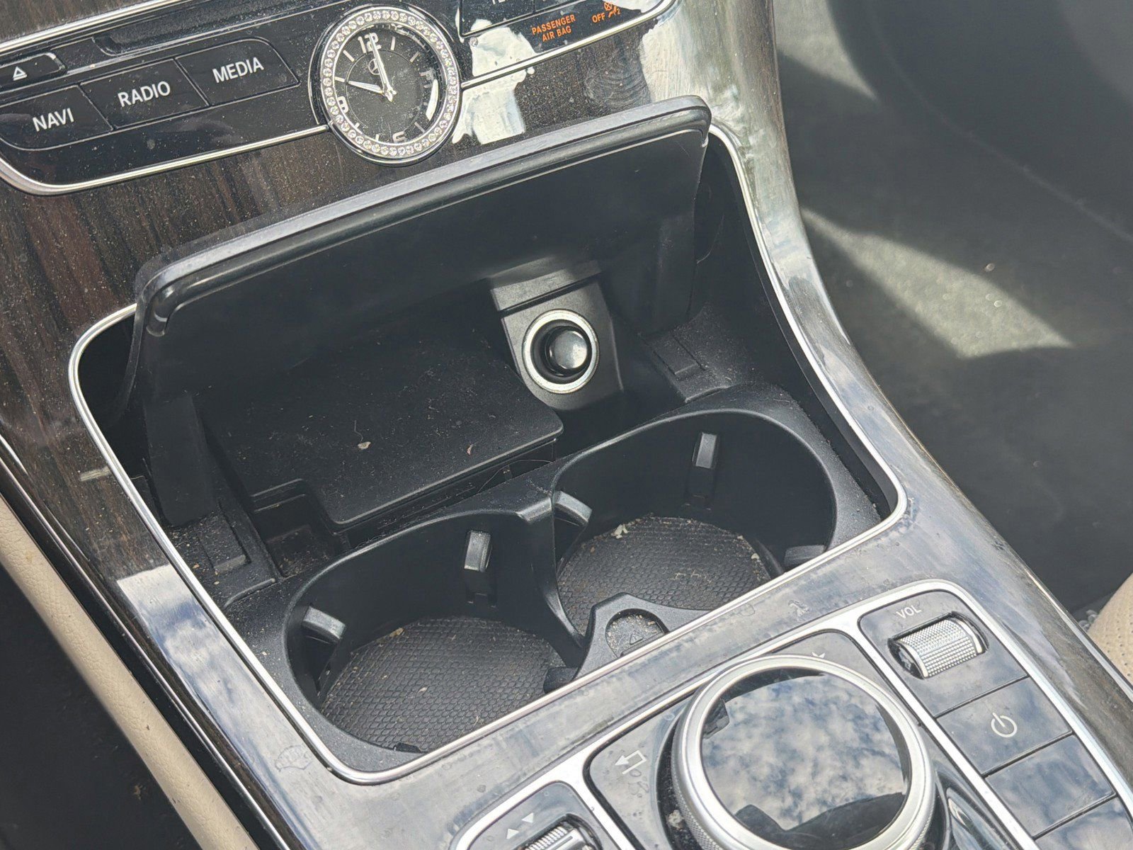 Used 2018 Mercedes-Benz C 300 Sedan image 29