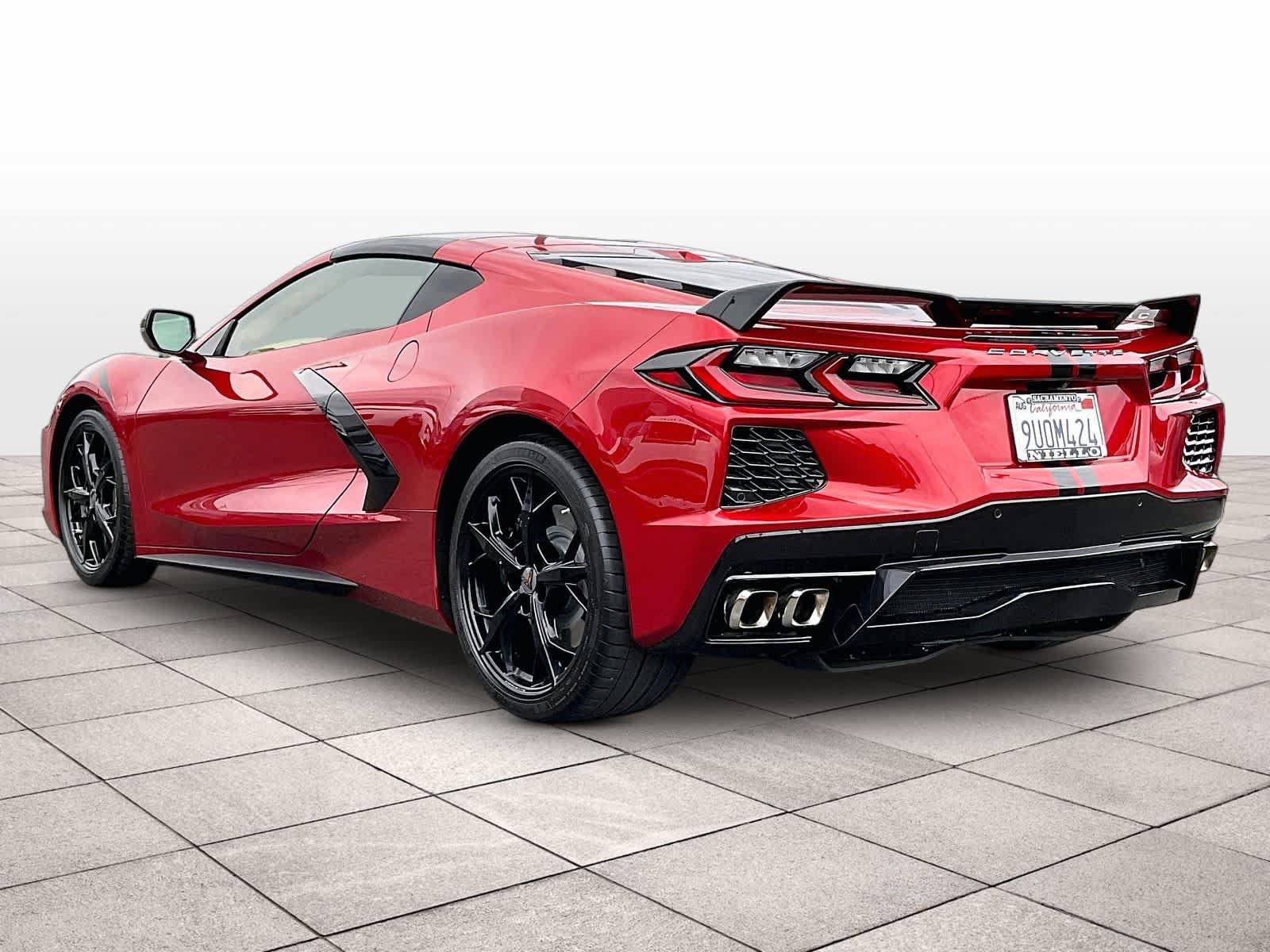 Used 2021 Chevrolet Corvette Stingray Premium Cpe w/ Z51 Performance Package RWD image 14