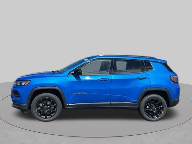 New 2026 Jeep Compass Latitude AWD/4WD image 2