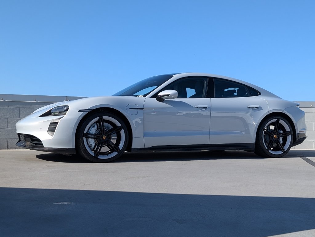 Certified 2023 Porsche Taycan GTS AWD/4WD image 2