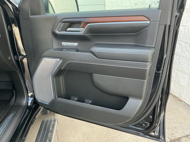 Used 2024 GMC Sierra 1500 Denali w/ Denali Reserve Package image 30