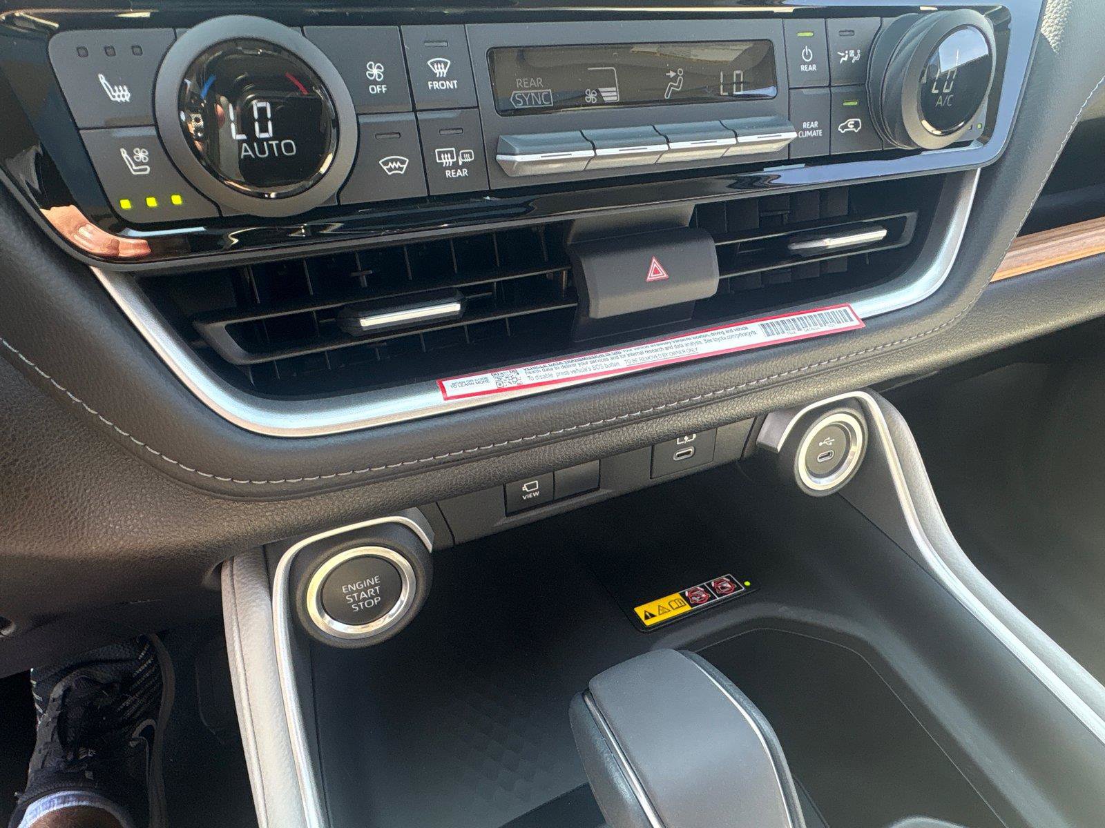 Used 2026 Toyota Grand Highlander AWD image 28