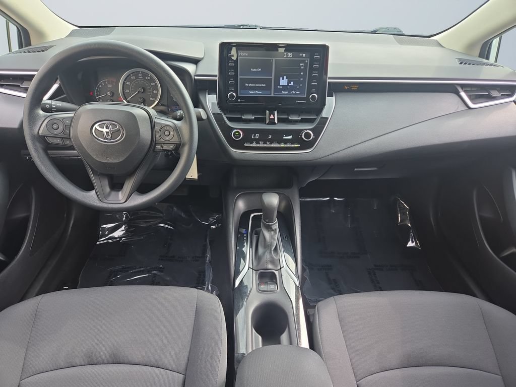 Used 2021 Toyota Corolla LE FWD image 10