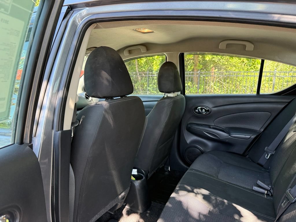 Used 2019 Nissan Versa SV w/ SV Special Edition Package FWD image 12