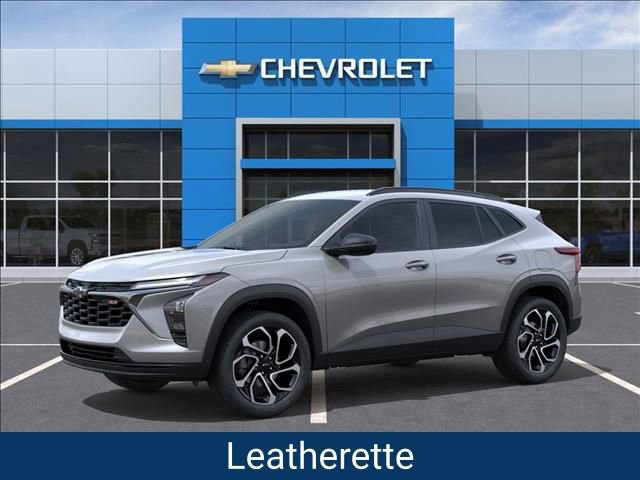 New 2026 Chevrolet Trax RS w/ Driver Confidence Package image 2