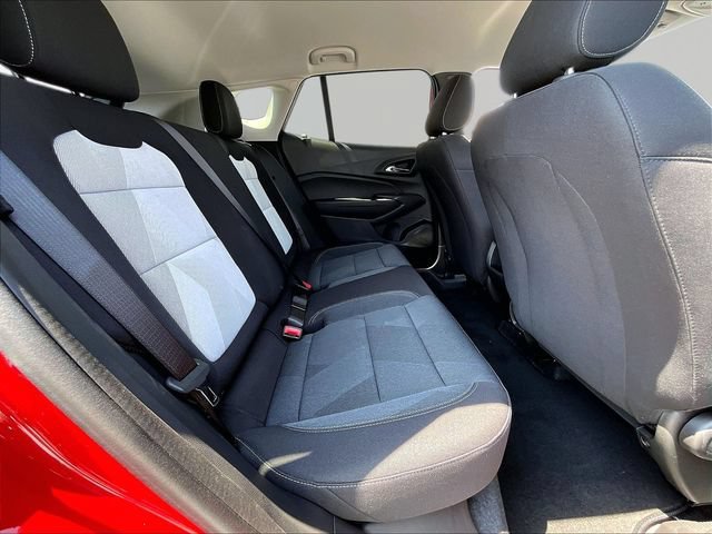 New 2026 Chevrolet Trax LS w/ LS Convenience Package FWD image 24