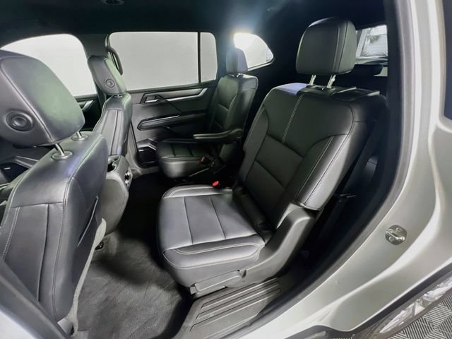 Used 2024 GMC Acadia Elevation FWD image 27