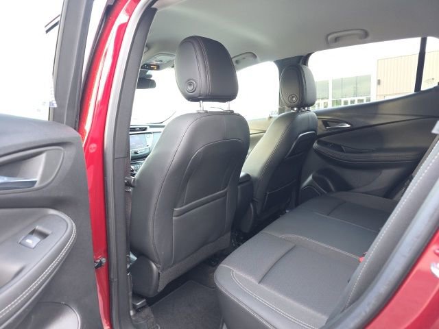 Used 2023 Buick Encore GX Preferred w/ Cold Weather Comfort Package image 28