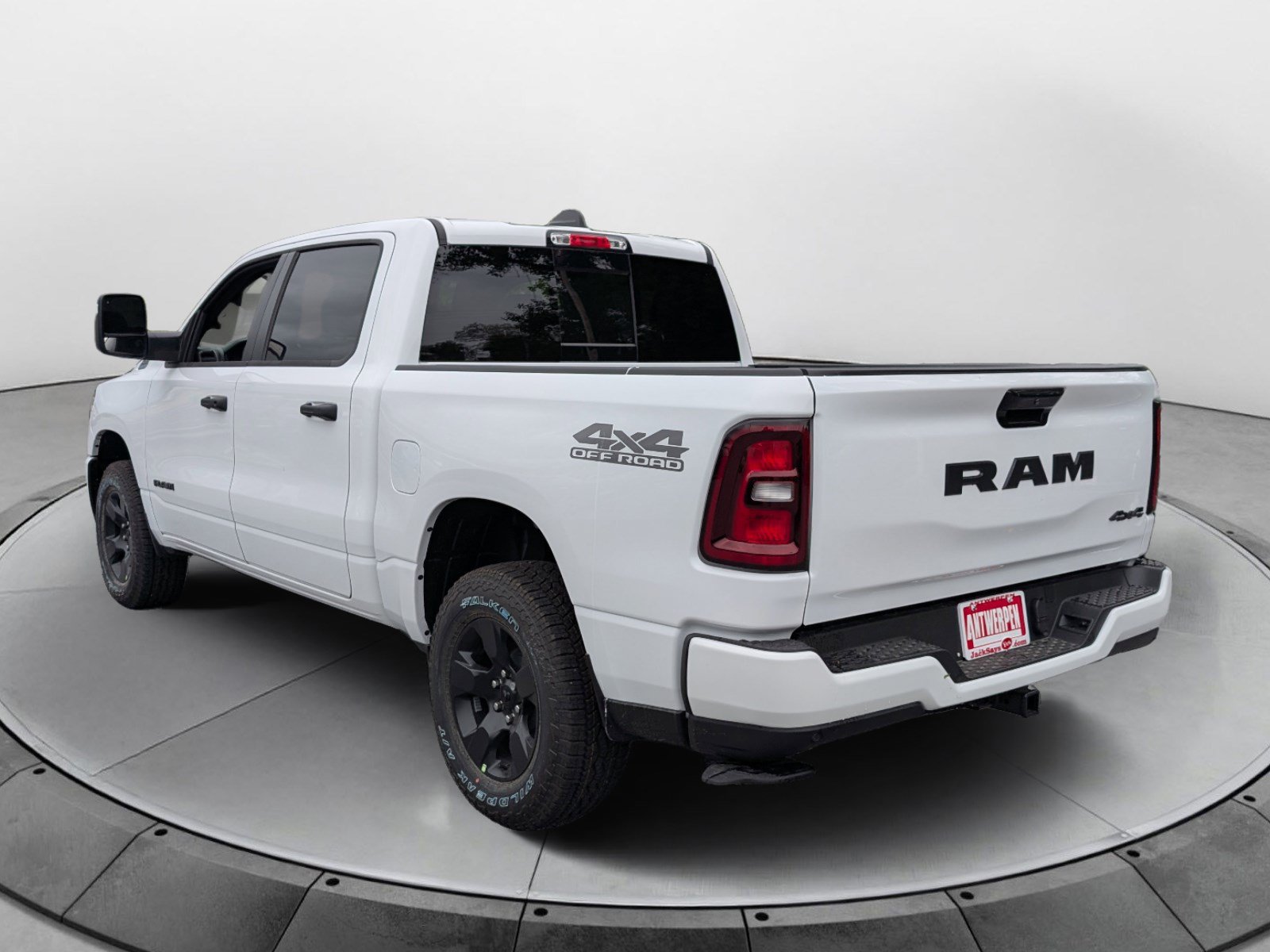 New 2025 RAM 1500 Tradesman w/ Night Edition AWD/4WD image 5