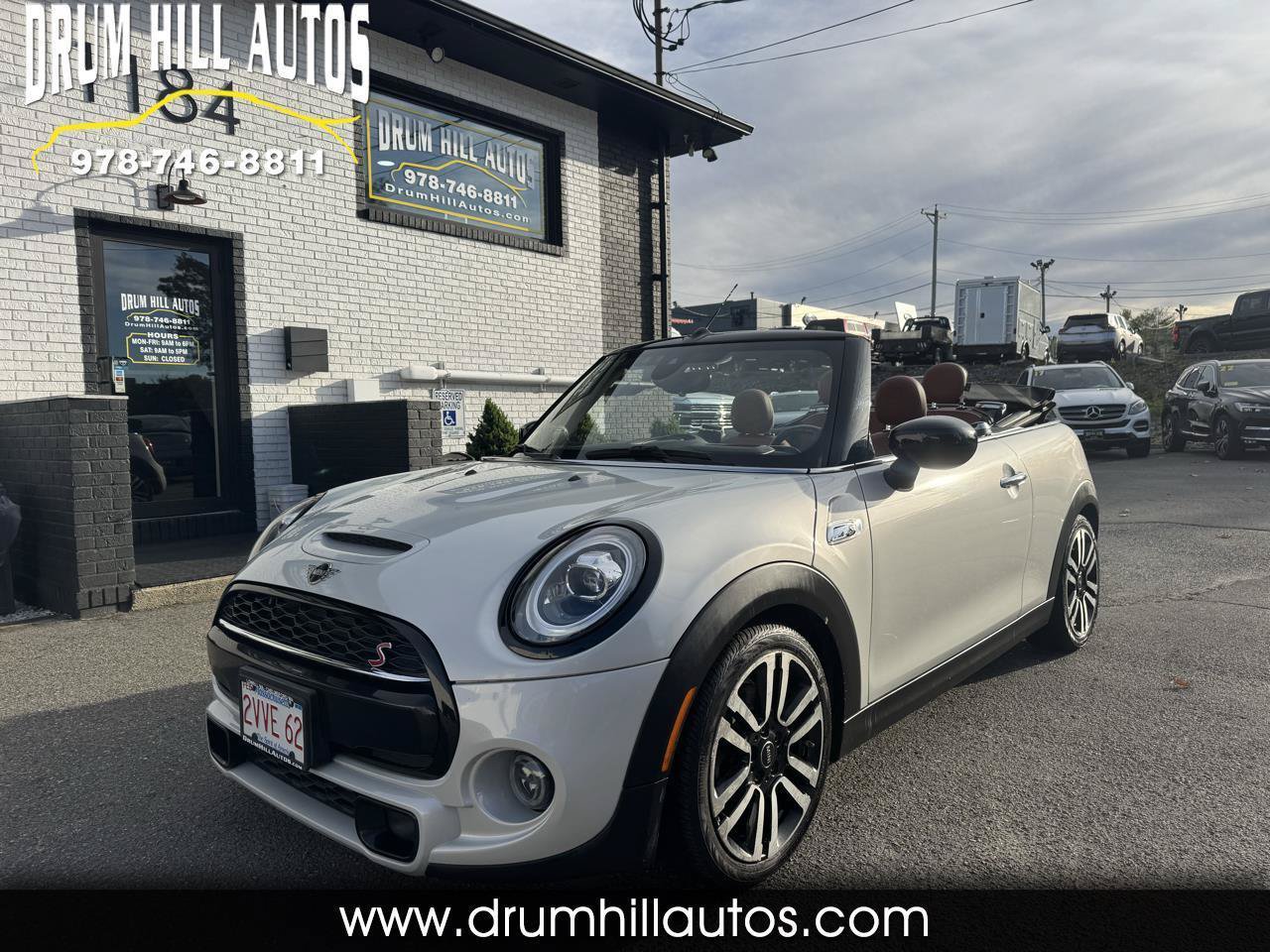 Used 2021 MINI Cooper S FWD image 1
