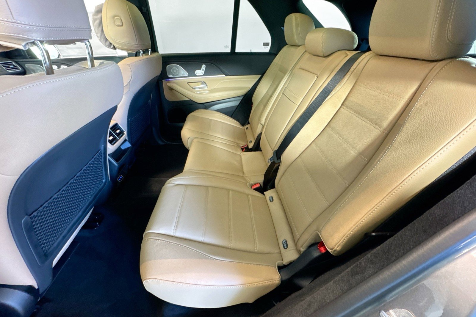 New 2026 Mercedes-Benz GLE 580 4MATIC image 22