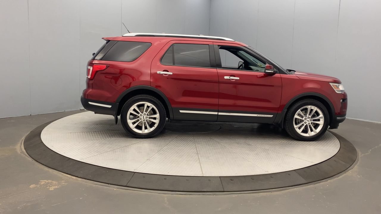 Used 2018 Ford Explorer Limited w/ Equipment Group 301A AWD/4WD image 6