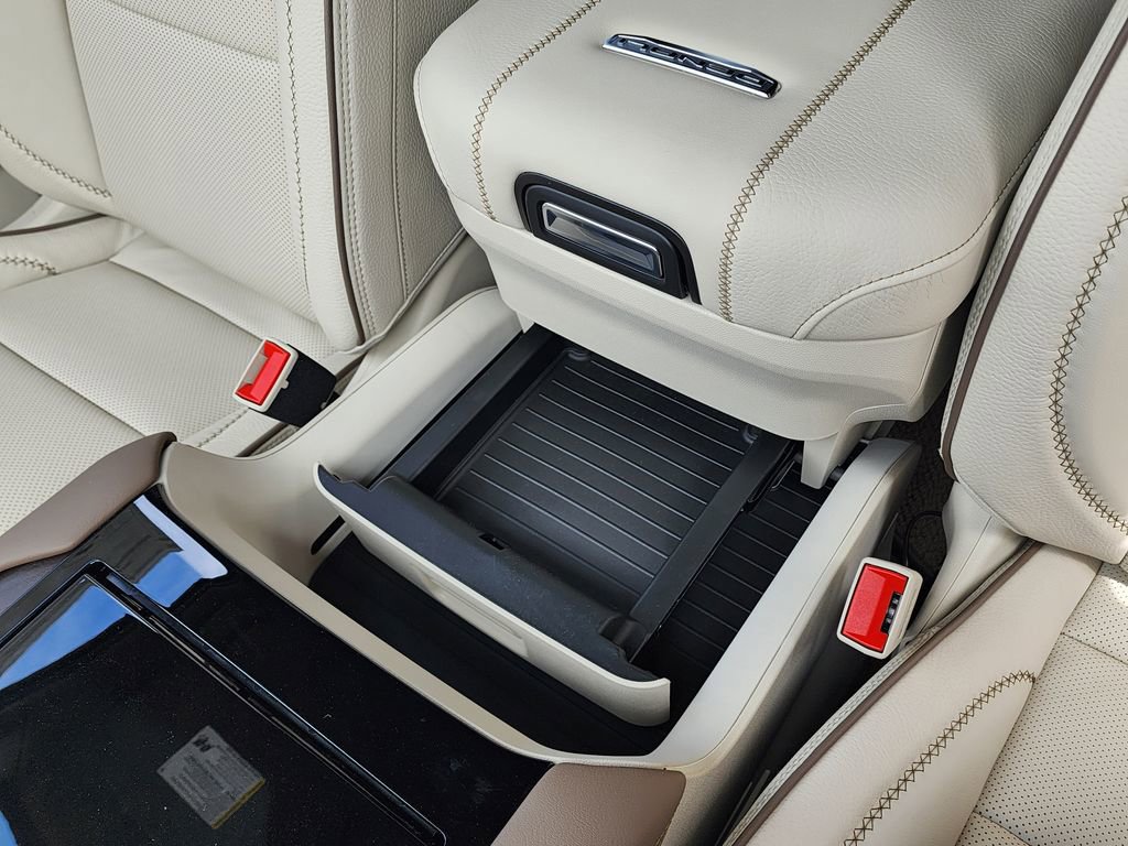 New 2026 GMC Yukon Denali AWD/4WD image 40