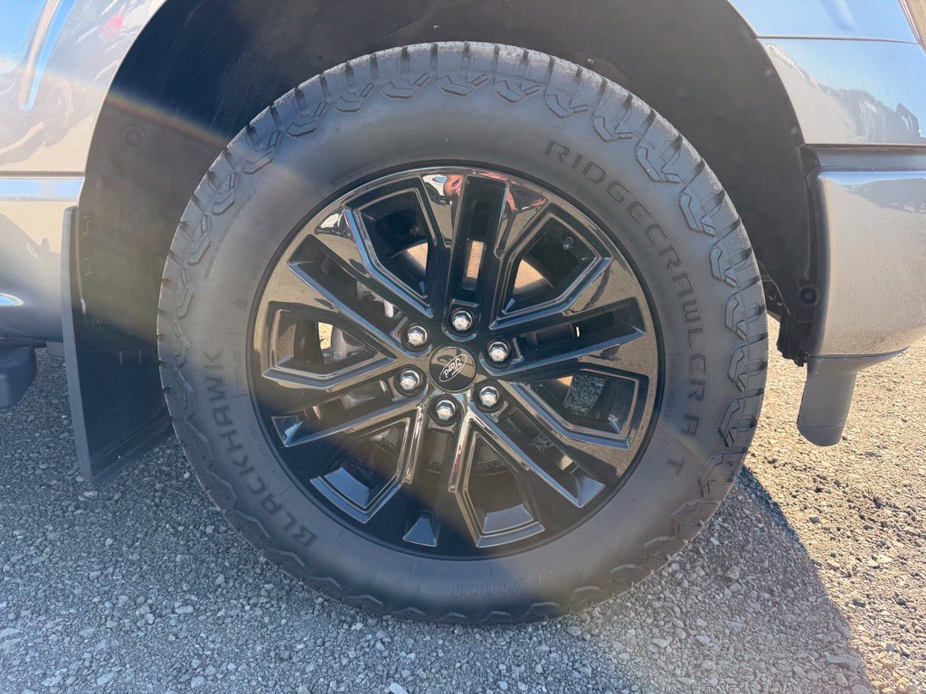 Used 2024 Ford F150 Lariat AWD/4WD image 27