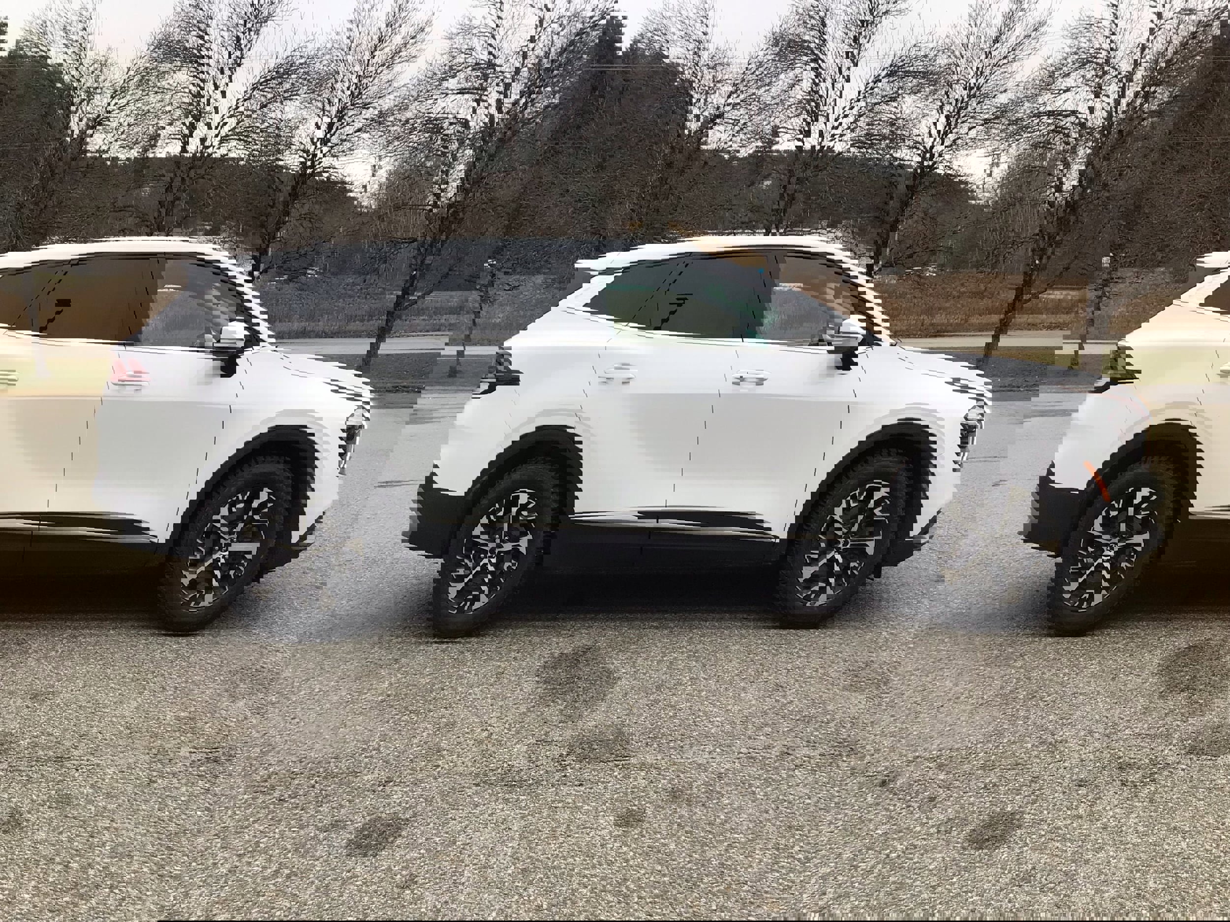 Used 2023 Kia Sportage EX image 8