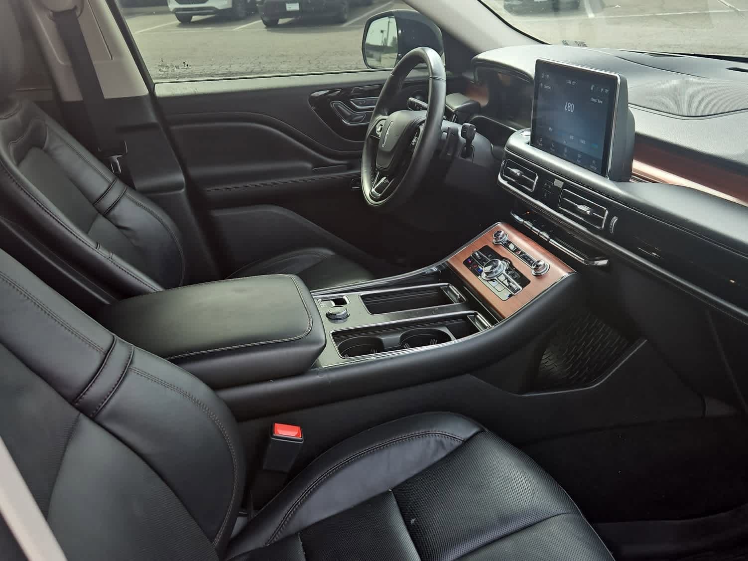 Used 2023 Lincoln Aviator Reserve w/ Equipment Group 201A image 14