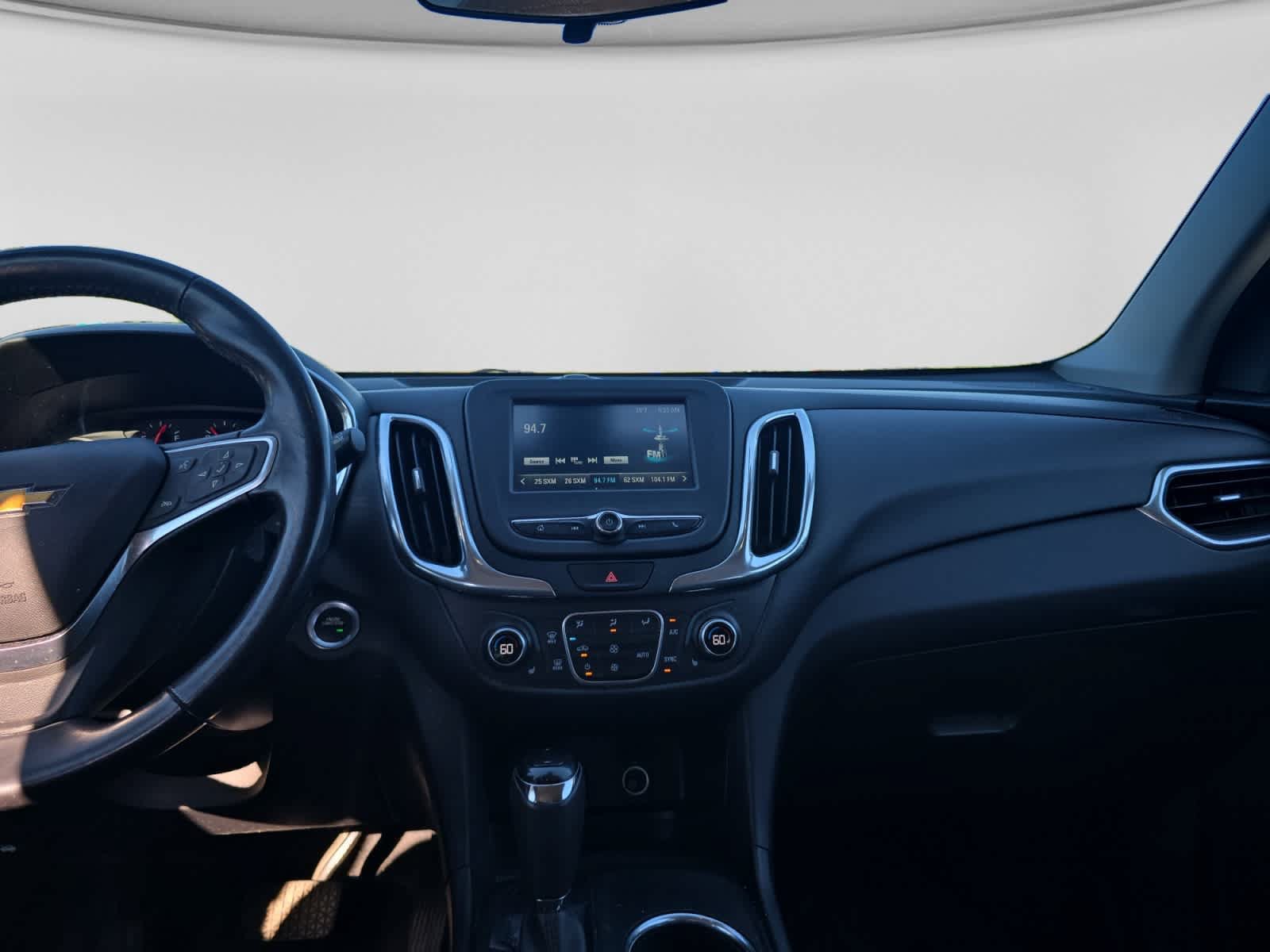 Used 2018 Chevrolet Equinox LT FWD image 7