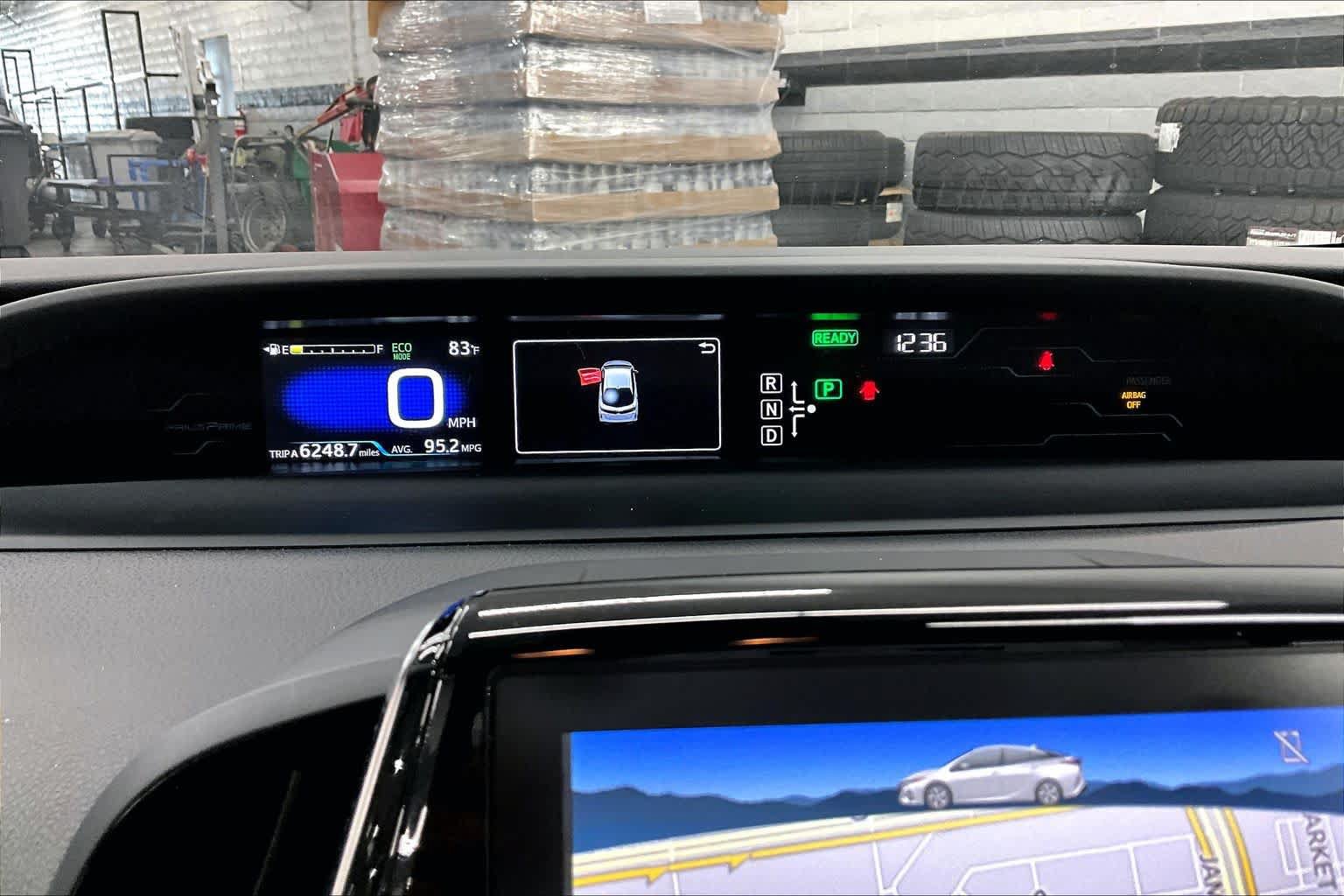 Used 2017 Toyota Prius Prime Premium w/ Carpet Mat Package FWD image 24