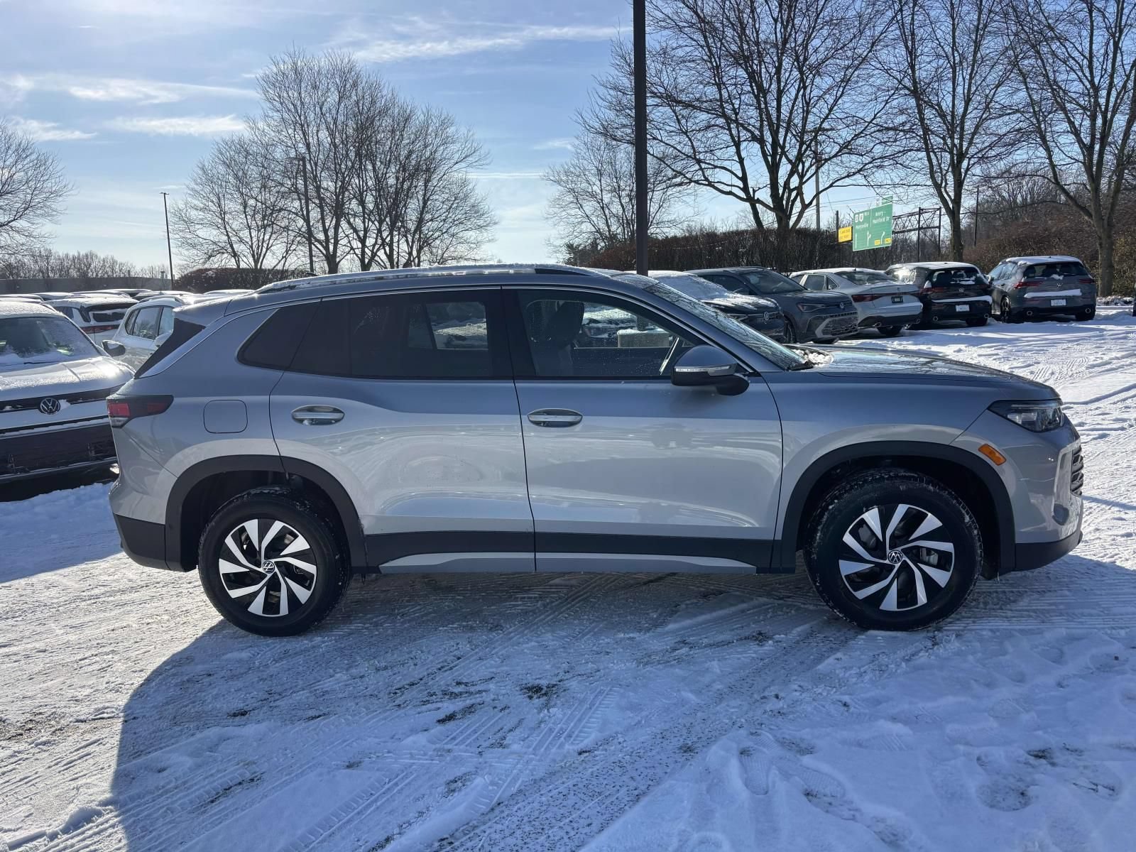 New 2026 Volkswagen Tiguan S AWD/4WD image 8
