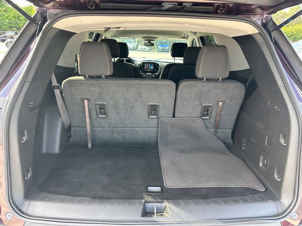 Used 2019 Chevrolet Traverse LT FWD image 31