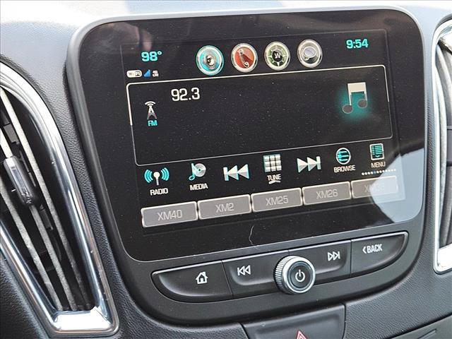 Used 2018 Chevrolet Malibu LT w/ Leather Package FWD image 12