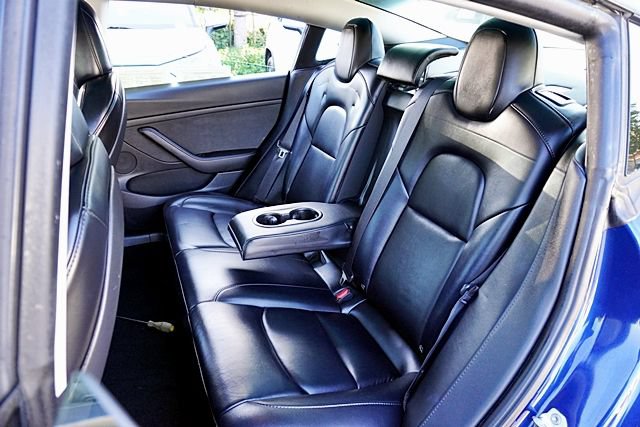 Used 2022 Tesla Model 3 Long Range AWD/4WD image 17
