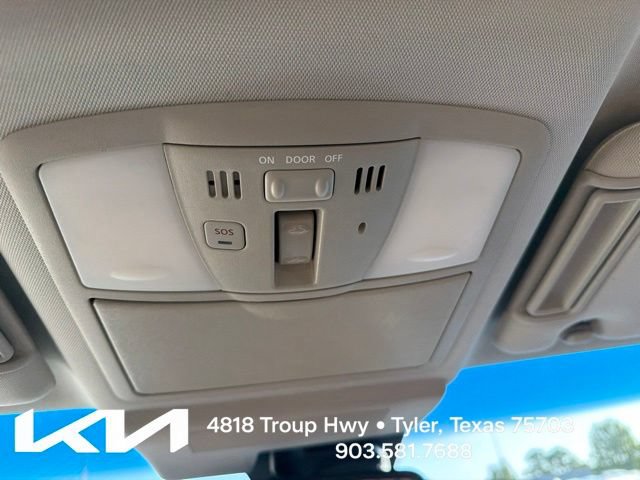Used 2017 INFINITI QX80 Signature Edition RWD image 23