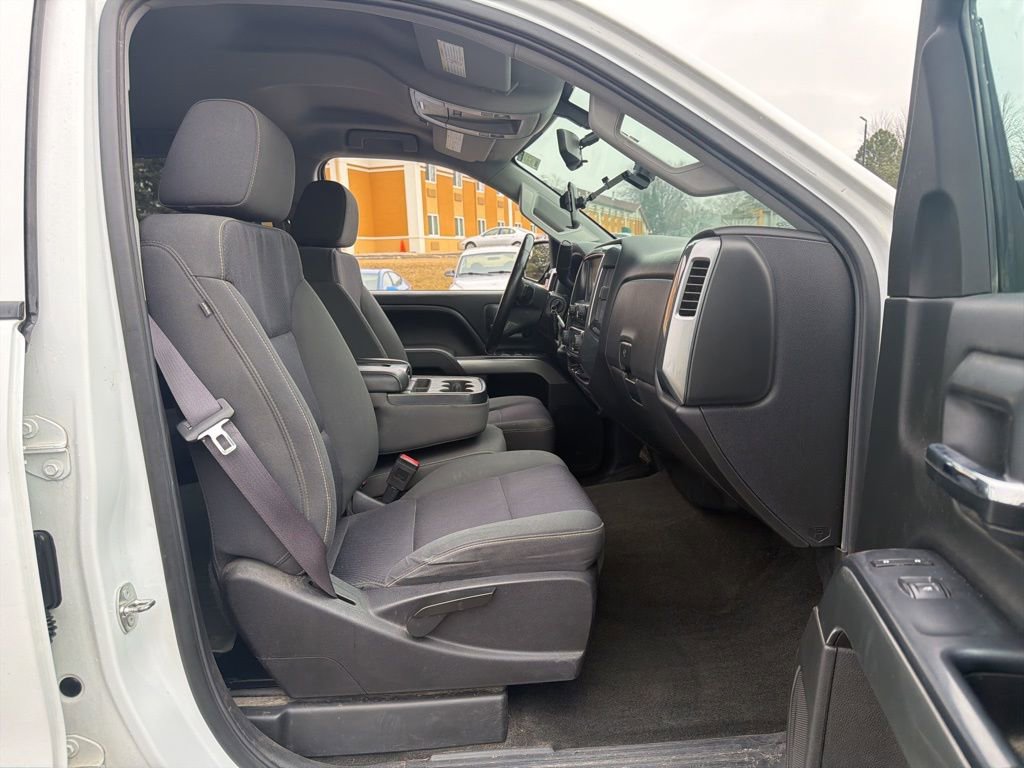 Used 2016 Chevrolet Silverado 2500 LT AWD/4WD image 25
