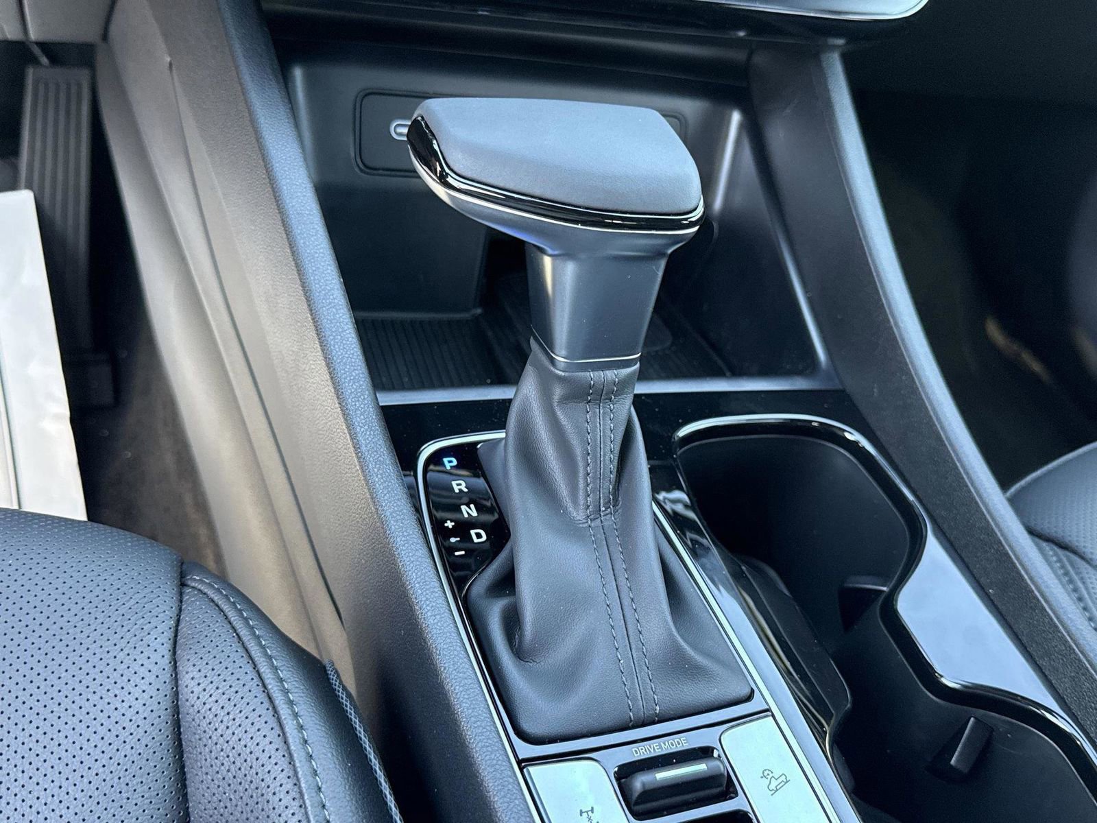 New 2026 Hyundai Santa Cruz Limited image 24