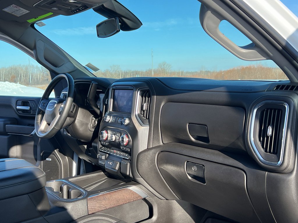 Used 2023 GMC Sierra 2500 Denali image 32