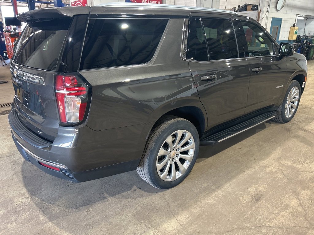 Used 2021 Chevrolet Tahoe LT w/ LT Signature Package image 6