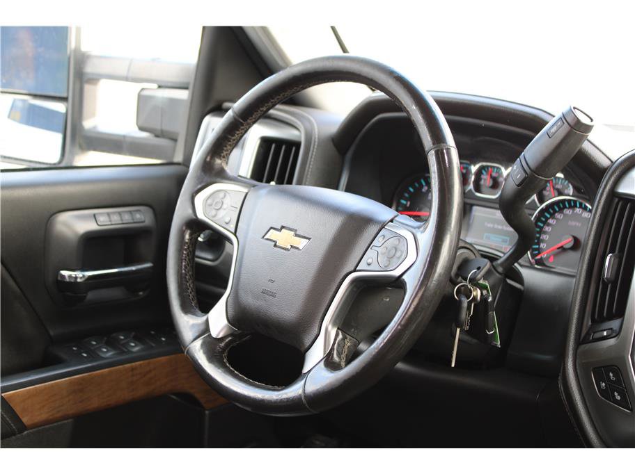 Used 2018 Chevrolet Silverado 3500 LTZ w/ Duramax Plus Package image 17