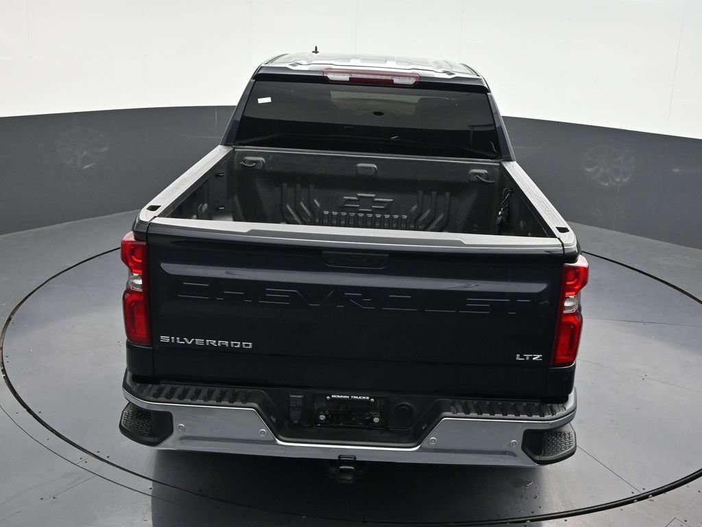 Used 2023 Chevrolet Silverado 1500 LTZ RWD image 16