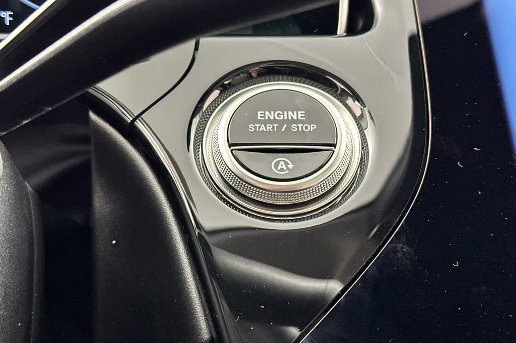 Certified 2025 Mercedes-Benz E 350 4MATIC Sedan image 27