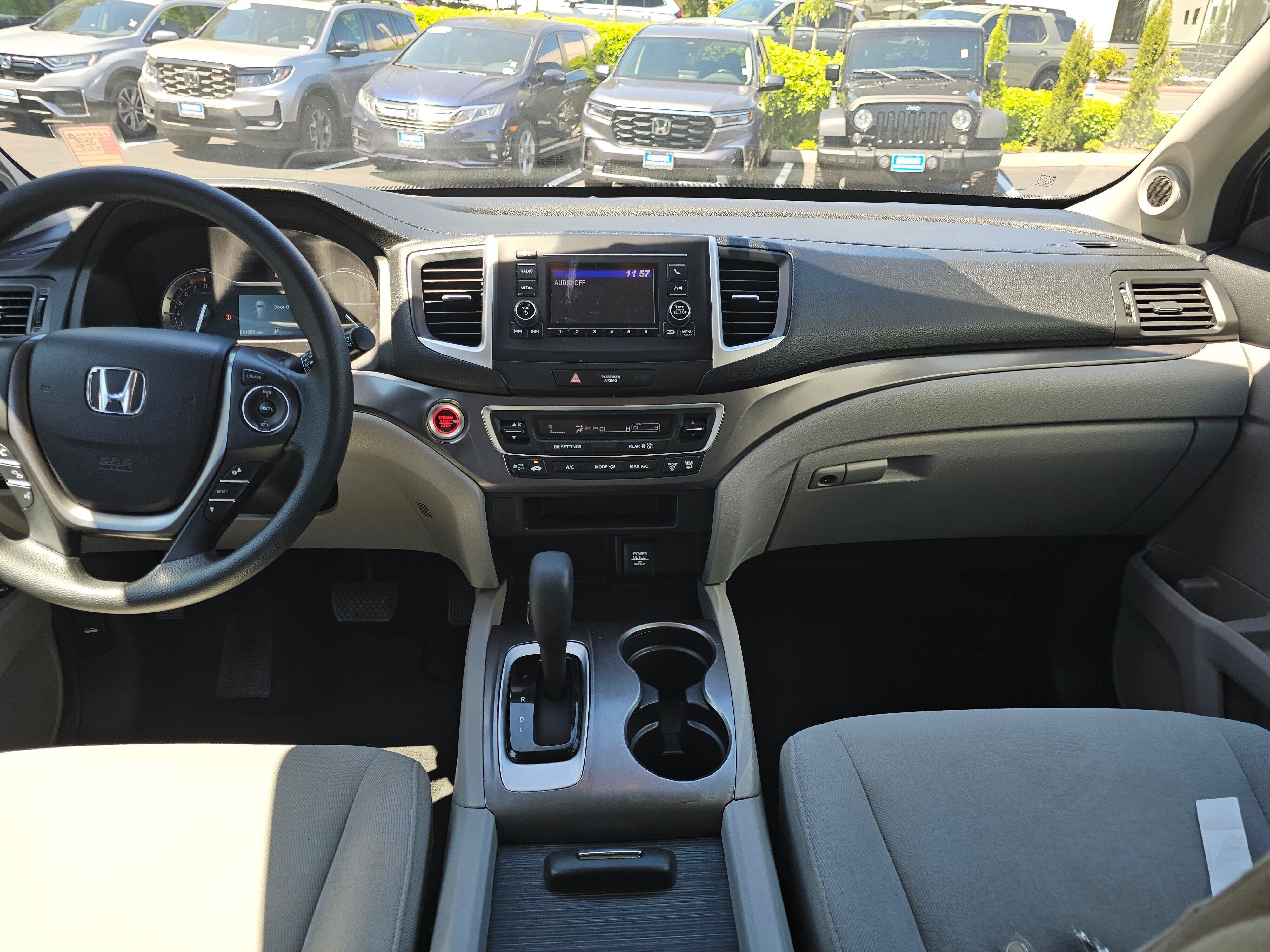 Used 2018 Honda Pilot LX image 20